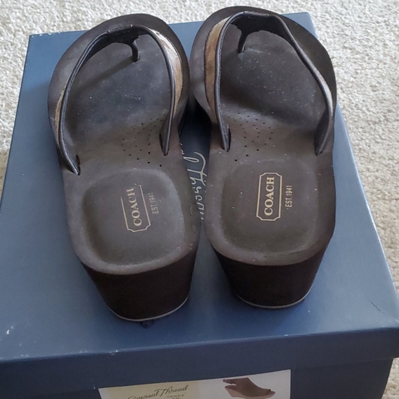 Sandals - Picture 3 of 3